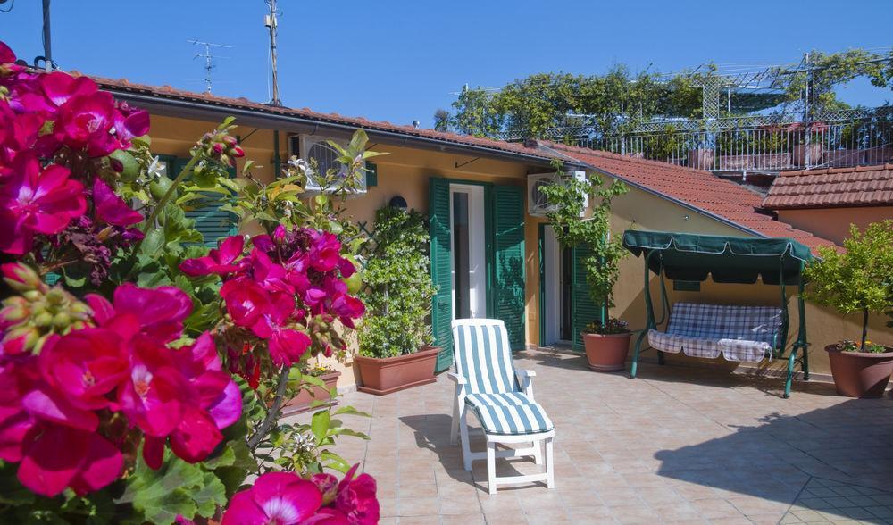 Tetto Fiorito Castellammare di Stabia Exterior foto